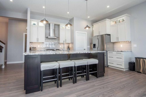 68 Thompson Crescent, Red Deer, AB - Indoor Photo Showing Kitchen With Stainless Steel Kitchen With Upgraded Kitchen