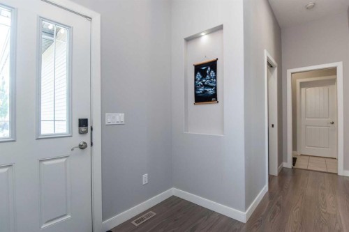 68 Thompson Crescent, Red Deer, AB - Indoor Photo Showing Other Room