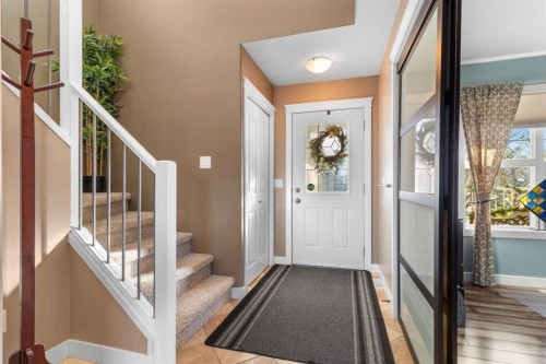 7008 Henners Gate, Lacombe, AB - Indoor Photo Showing Other Room