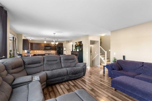 7008 Henners Gate, Lacombe, AB - Indoor Photo Showing Living Room