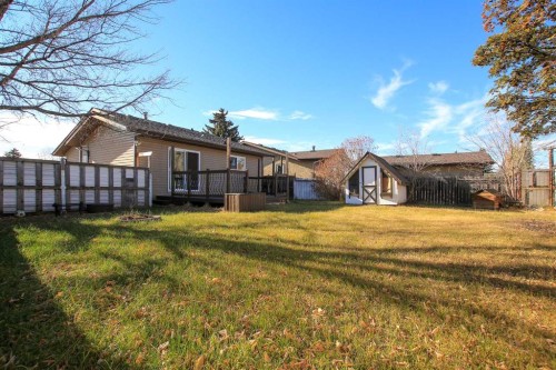 69 Erickson Drive, Red Deer, AB - Outdoor