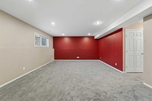36 Ibbotson Close, Red Deer, AB - Indoor Photo Showing Other Room