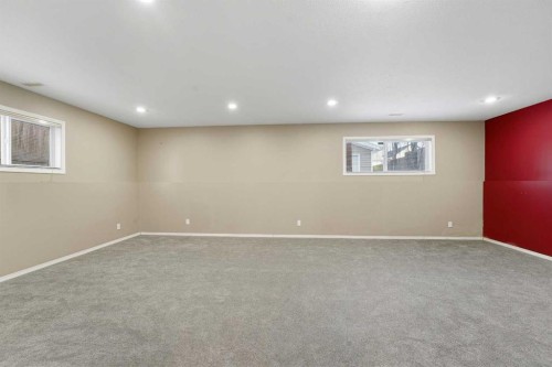 36 Ibbotson Close, Red Deer, AB - Indoor Photo Showing Other Room