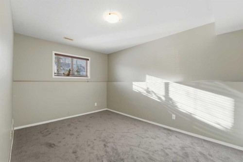 36 Ibbotson Close, Red Deer, AB - Indoor Photo Showing Other Room