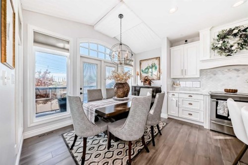 92 Allwright Close, Red Deer, AB - Indoor Photo Showing Dining Room