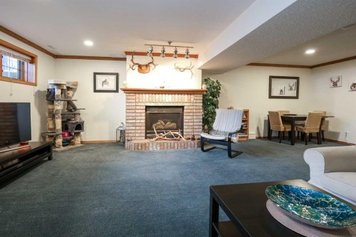 31 Armitage Close, Red Deer, AB 