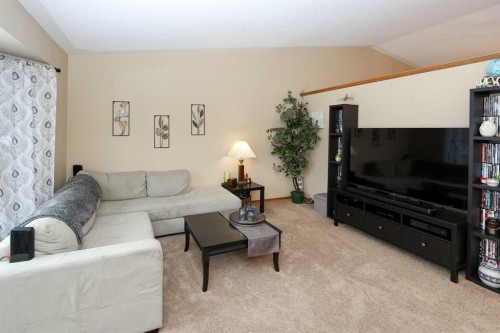 31 Armitage Close, Red Deer, AB 