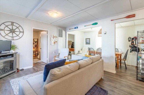 125 Poplar Bay, Rural Wetaskiwin No. 10, County Of, AB - Indoor Photo Showing Other Room