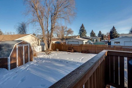 40 Nielsen Close, Red Deer, AB - Outdoor