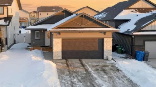 7 Thorne Place, Red Deer, AB - Outdoor