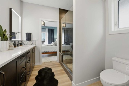 7 Thorne Place, Red Deer, AB - Indoor Photo Showing Bathroom