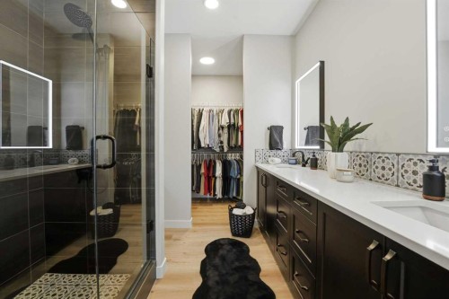 7 Thorne Place, Red Deer, AB - Indoor Photo Showing Bathroom
