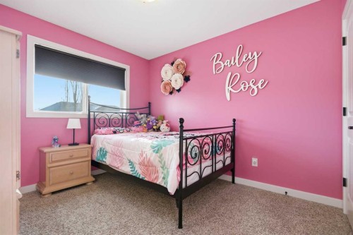 34 Cambridge Close, Blackfalds, AB 