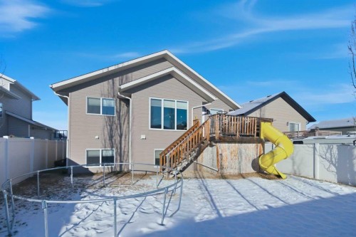 34 Cambridge Close, Blackfalds, AB 