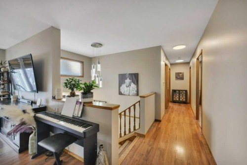 4 Blackstone Avenue, Lacombe, AB - Indoor Photo Showing Other Room