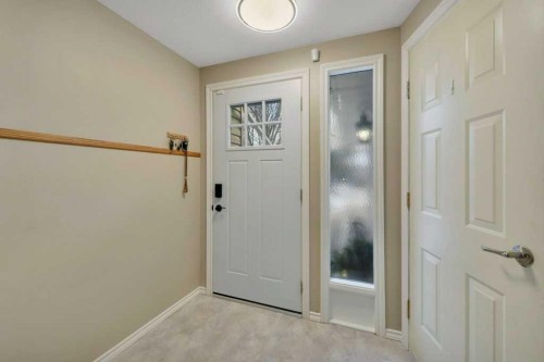 4 Blackstone Avenue, Lacombe, AB - Indoor Photo Showing Other Room