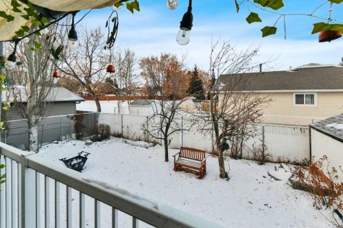 4 Blackstone Avenue, Lacombe, AB - Outdoor