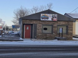 5124 49 Avenue SOUTH Innisfail, AB T4G 1R1