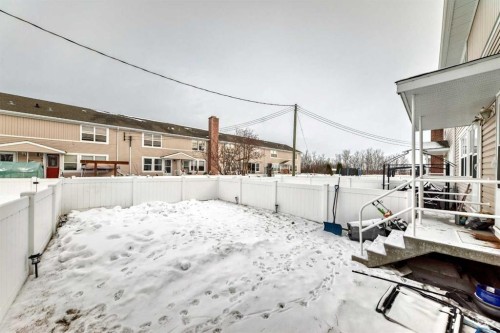 49 Poplar Crescent, Springbrook, AB 