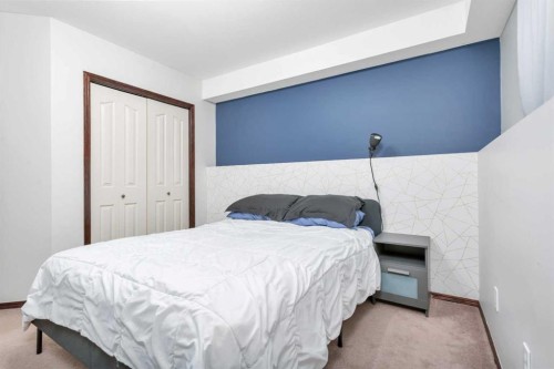 67 Garden Road, Lacombe, AB - Indoor Photo Showing Bedroom