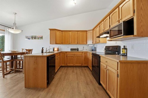 778 Lancaster Drive, Red Deer, AB - Indoor Photo Showing Kitchen With Double Sink
