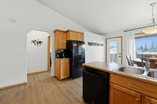 778 Lancaster Drive, Red Deer, AB - Indoor Photo Showing Kitchen With Double Sink