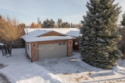 4305 74 Street  Camrose, AB T4V 3V3