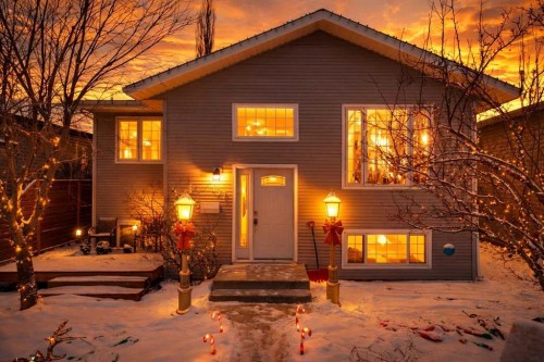 157 Kidd Close, Red Deer, AB -  With Exterior