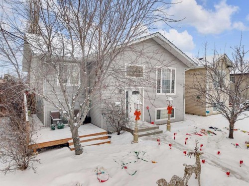 157 Kidd Close, Red Deer, AB - Outdoor