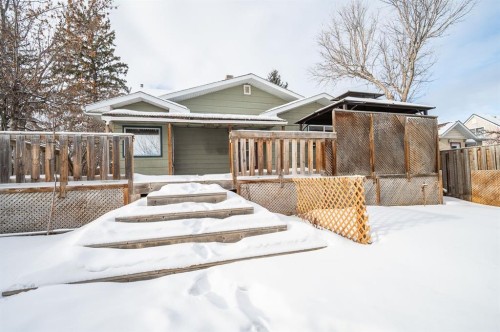 5811 43 Avenue, Red Deer, AB - Outdoor