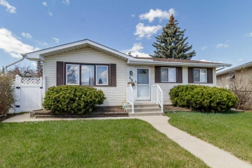 40 Neal Close  Red Deer, AB T4P 1N4