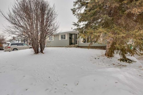 35 Ayers Avenue, Red Deer, AB - Outdoor