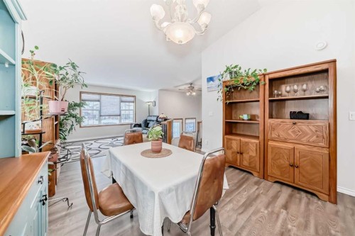 13 Rolling Hills Ridge, Blackfalds, AB - Indoor Photo Showing Dining Room