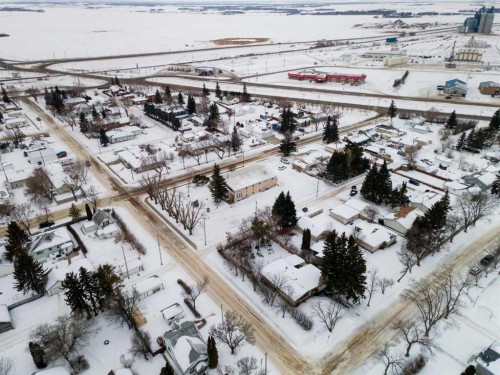 5228 53 Avenue, Viking, AB - Outdoor With View