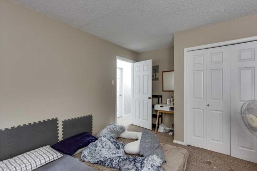 7 Nyberg Avenue, Red Deer, AB - Indoor Photo Showing Bedroom