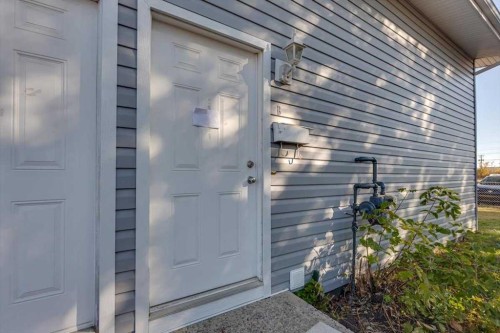 7 Nyberg Avenue, Red Deer, AB - Outdoor With Exterior