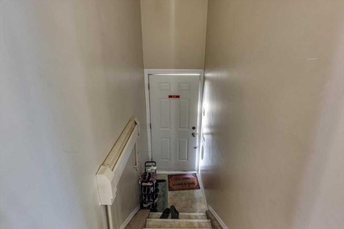 7 Nyberg Avenue, Red Deer, AB - Indoor Photo Showing Other Room