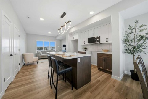 17 Gray Close, Sylvan Lake, AB - Indoor Photo Showing Other Room