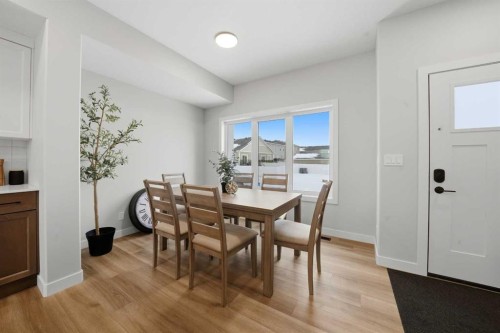 17 Gray Close, Sylvan Lake, AB - Indoor Photo Showing Dining Room