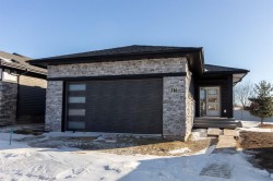 17 Tindale Place  Red Deer, AB T4P 0T8