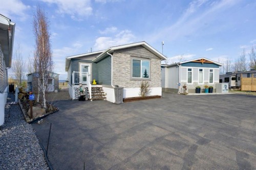 19-41019 Range Road 11, Rural Lacombe County, AB - Outdoor