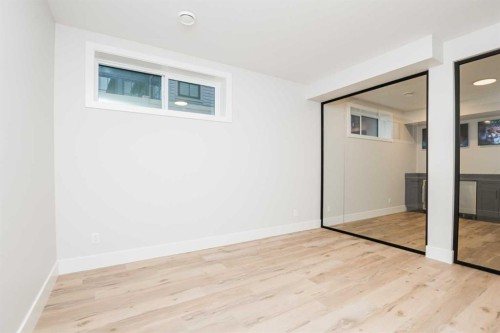 125 Emerald Drive, Red Deer, AB - Indoor Photo Showing Other Room