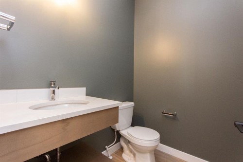 37 Terra Close, Red Deer, AB - Indoor Photo Showing Bathroom