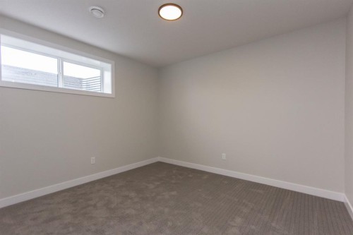 37 Terra Close, Red Deer, AB - Indoor Photo Showing Other Room