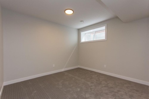 37 Terra Close, Red Deer, AB - Indoor Photo Showing Other Room