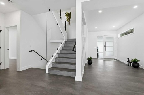 158 Jarvis Bay Drive, Jarvis Bay, AB - Indoor Photo Showing Other Room