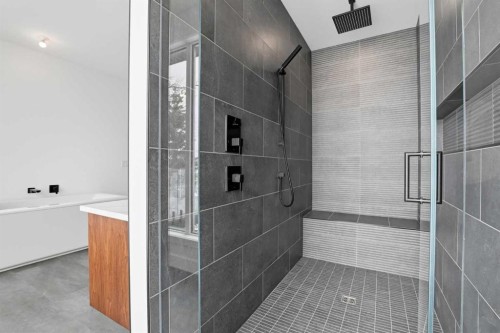 158 Jarvis Bay Drive, Jarvis Bay, AB - Indoor Photo Showing Bathroom