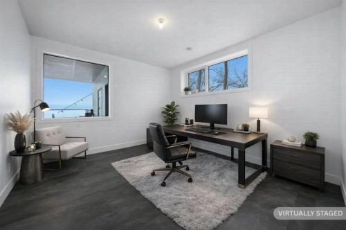 158 Jarvis Bay Drive, Jarvis Bay, AB - Indoor Photo Showing Office