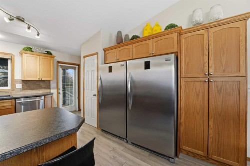 22 Lampard Crescent, Red Deer, AB - Indoor Photo Showing Kitchen