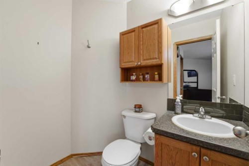 22 Lampard Crescent, Red Deer, AB - Indoor Photo Showing Bathroom